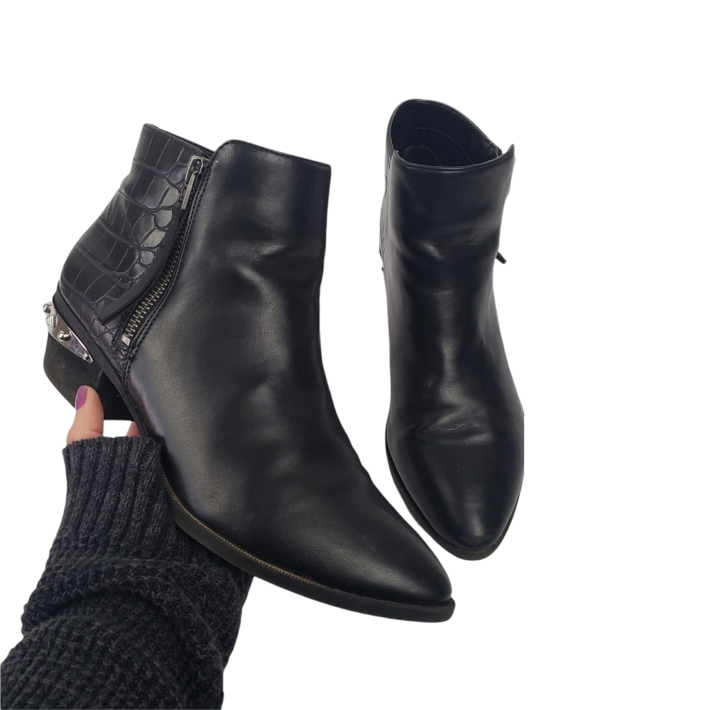 Circus by Sam Edelman Hess Ankle Booties